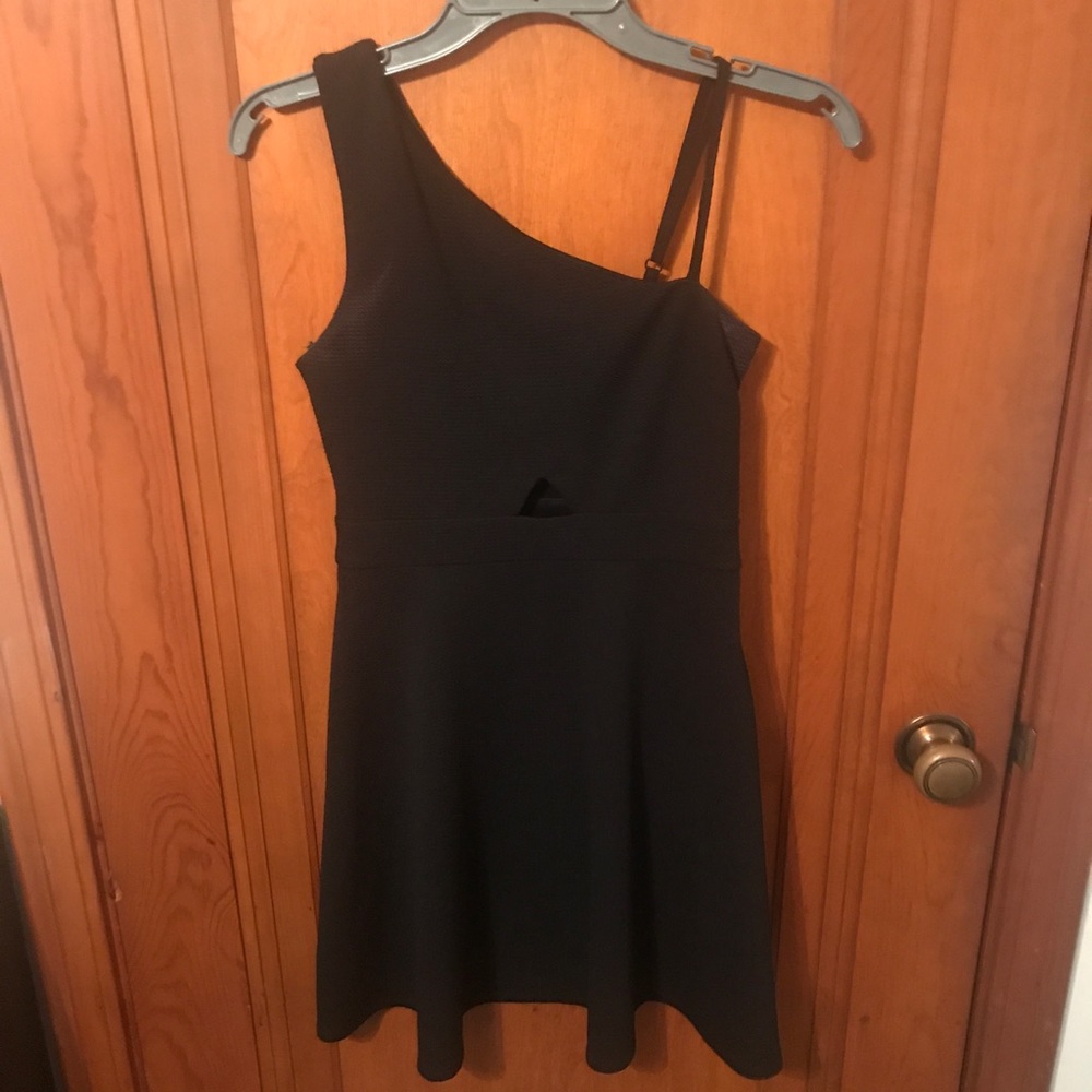 “One shoulder” dress